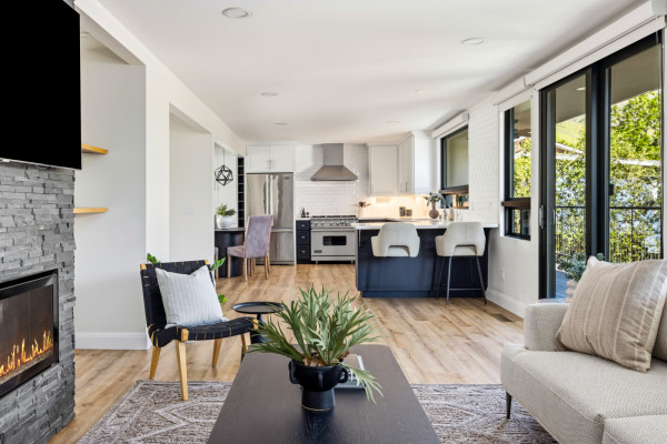 Rich San Luis Obispo Custom Home Build Great Room